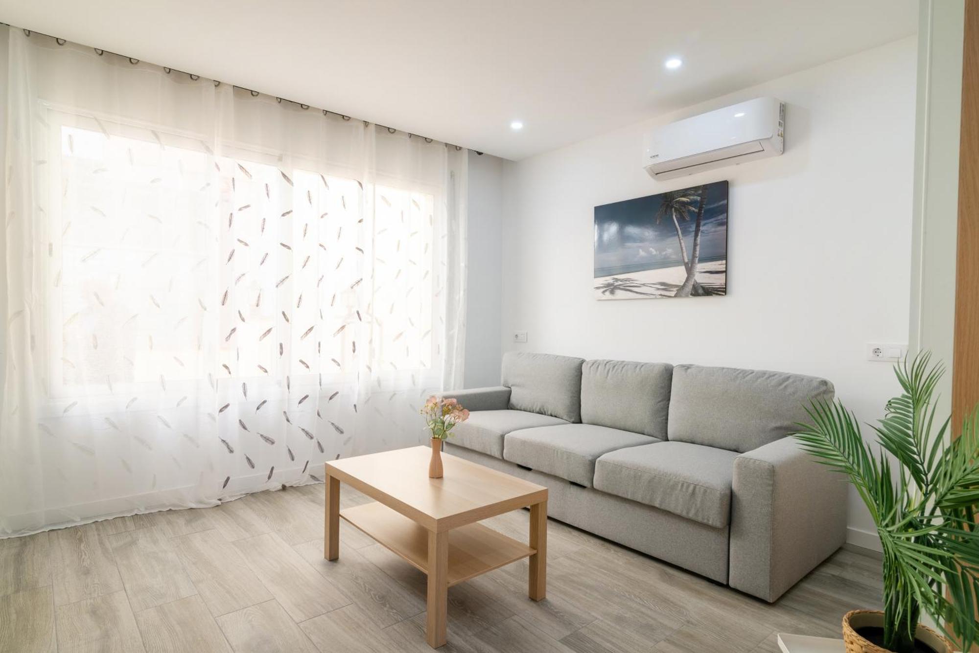 Salatan Apartments, Plaza Paris *