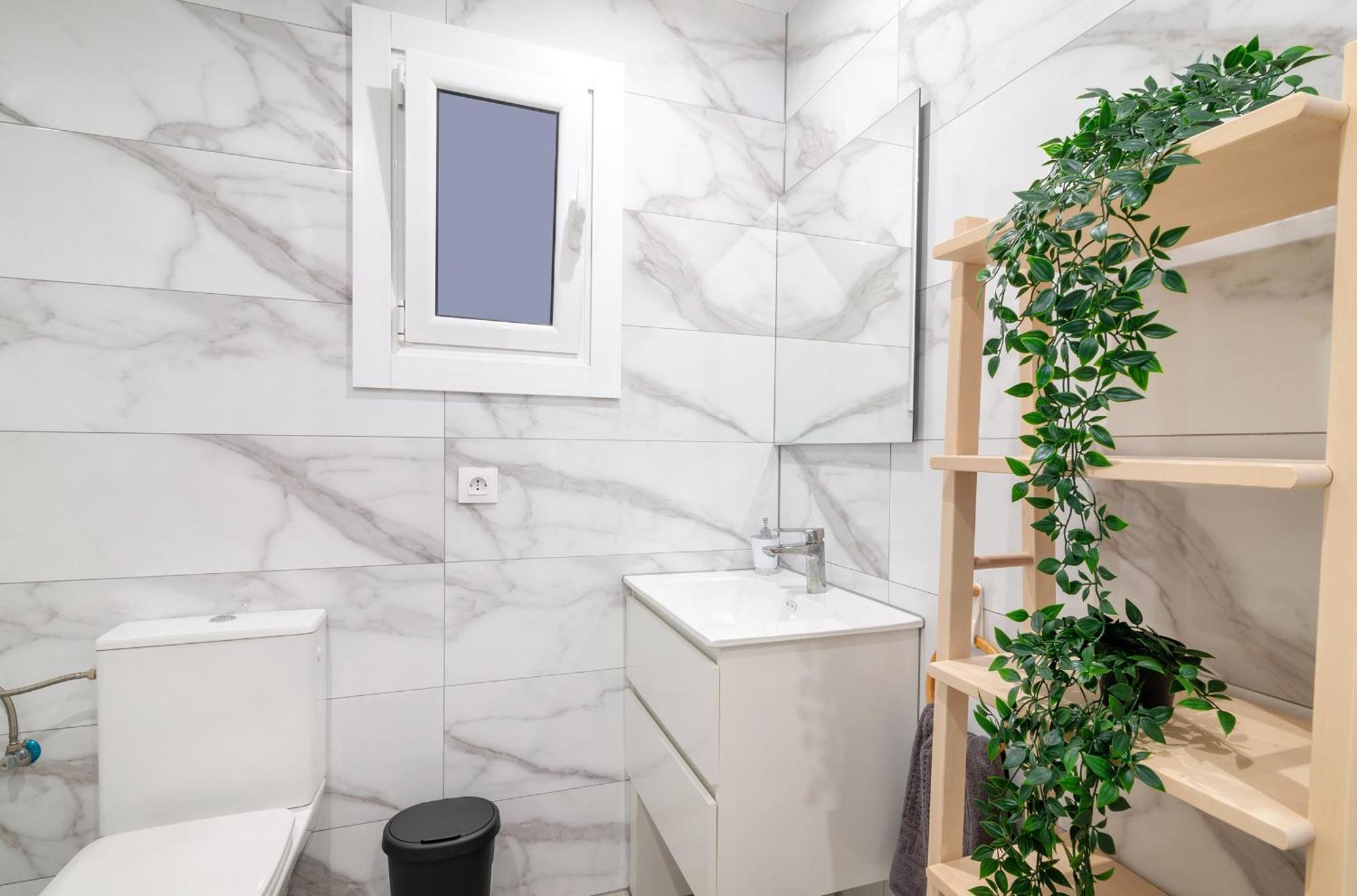 Salatan Apartments, Plaza Paris *