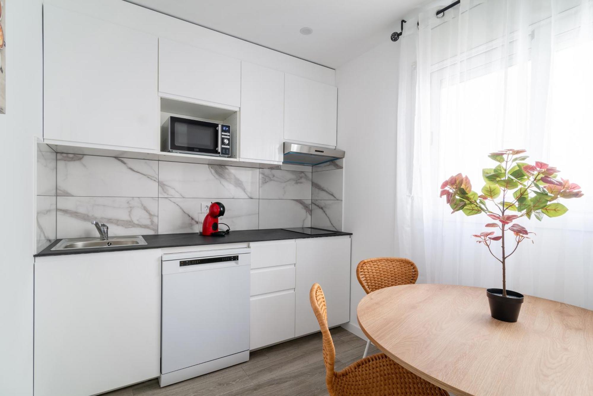 Salatan Apartments, Plaza Paris Appartement Lloret de Mar