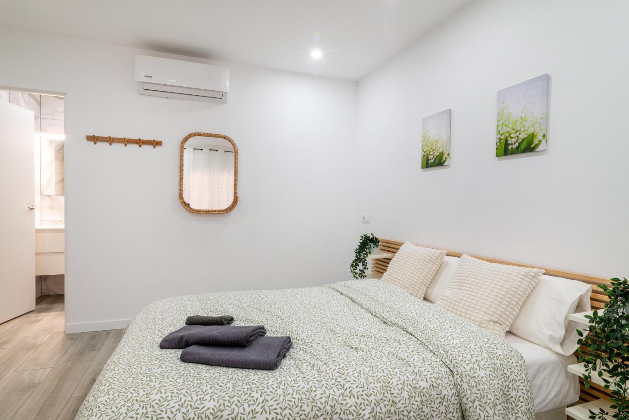 Salatan Apartments, Plaza Paris *