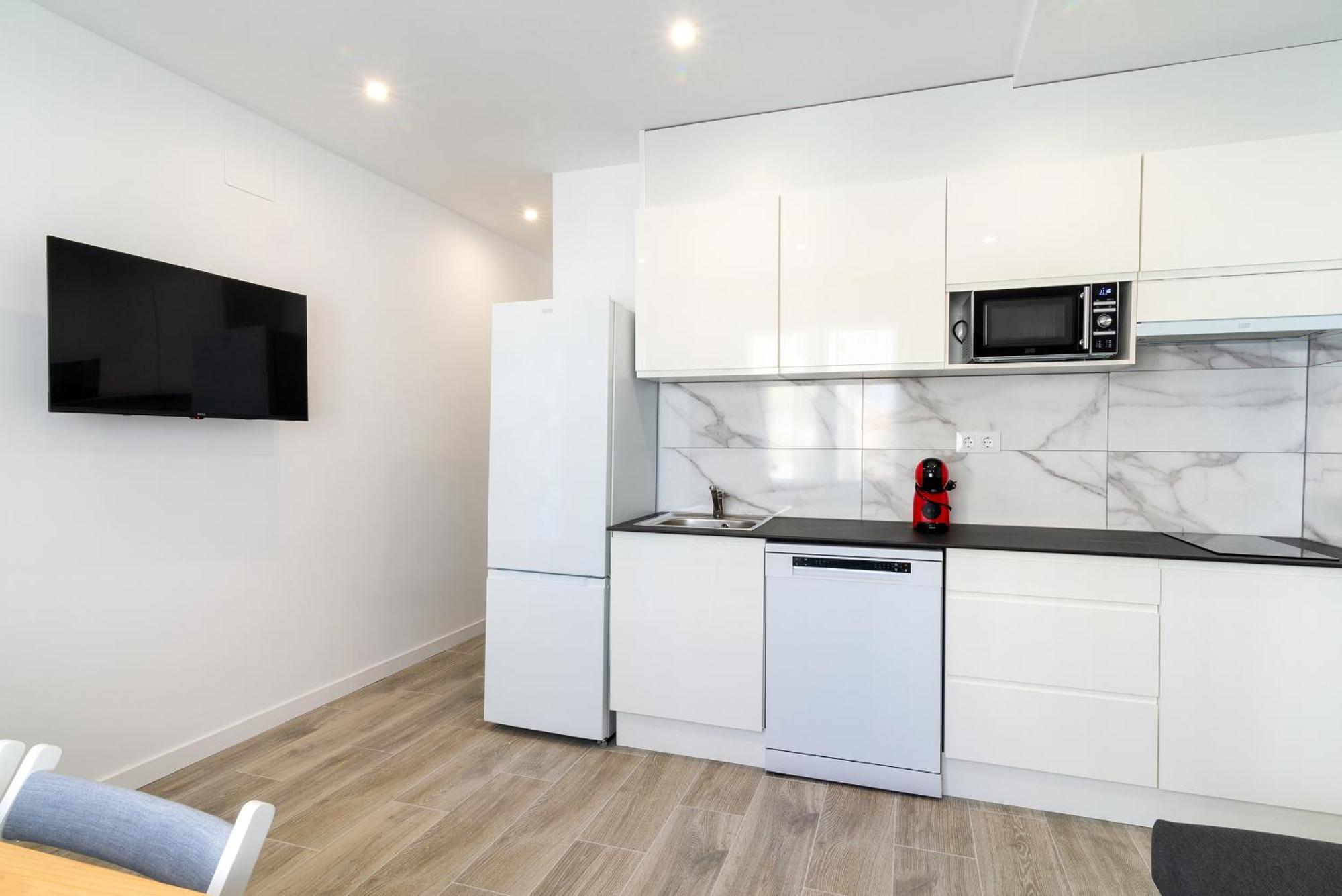 Salatan Apartments, Plaza Paris *